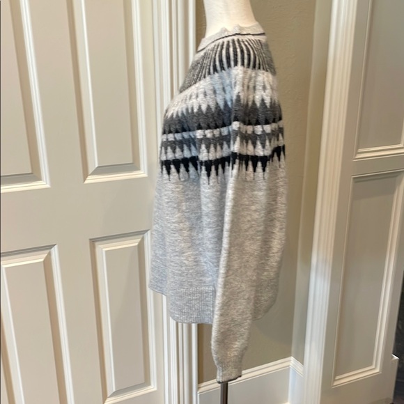 Karen Kane Fair Isle Jacquard  Gray and Black Crew Neck Sweater M - Picture 5 of 10